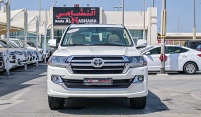 Toyota Land Cruiser TOYOTA LAND CRUISER V8 4.6 GXR GCC SPECIFICATIONS ORIGINAL PINTS WITHOUT ANY ACCIDENT ONLY 80000KM O