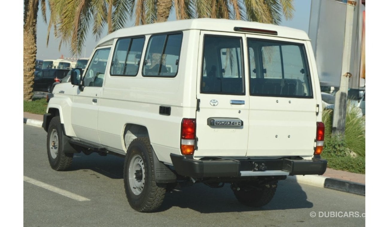 Toyota Land Cruiser Hard Top 3 Doors