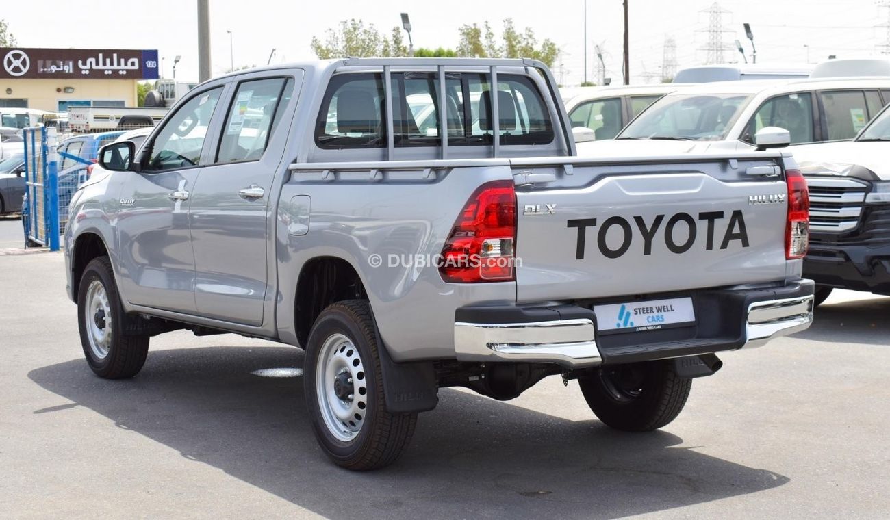 Toyota Hilux DLX  2.4 L 4X4 - DSL - M/T - WITH GCC SPECS AND EXPORT ONLY