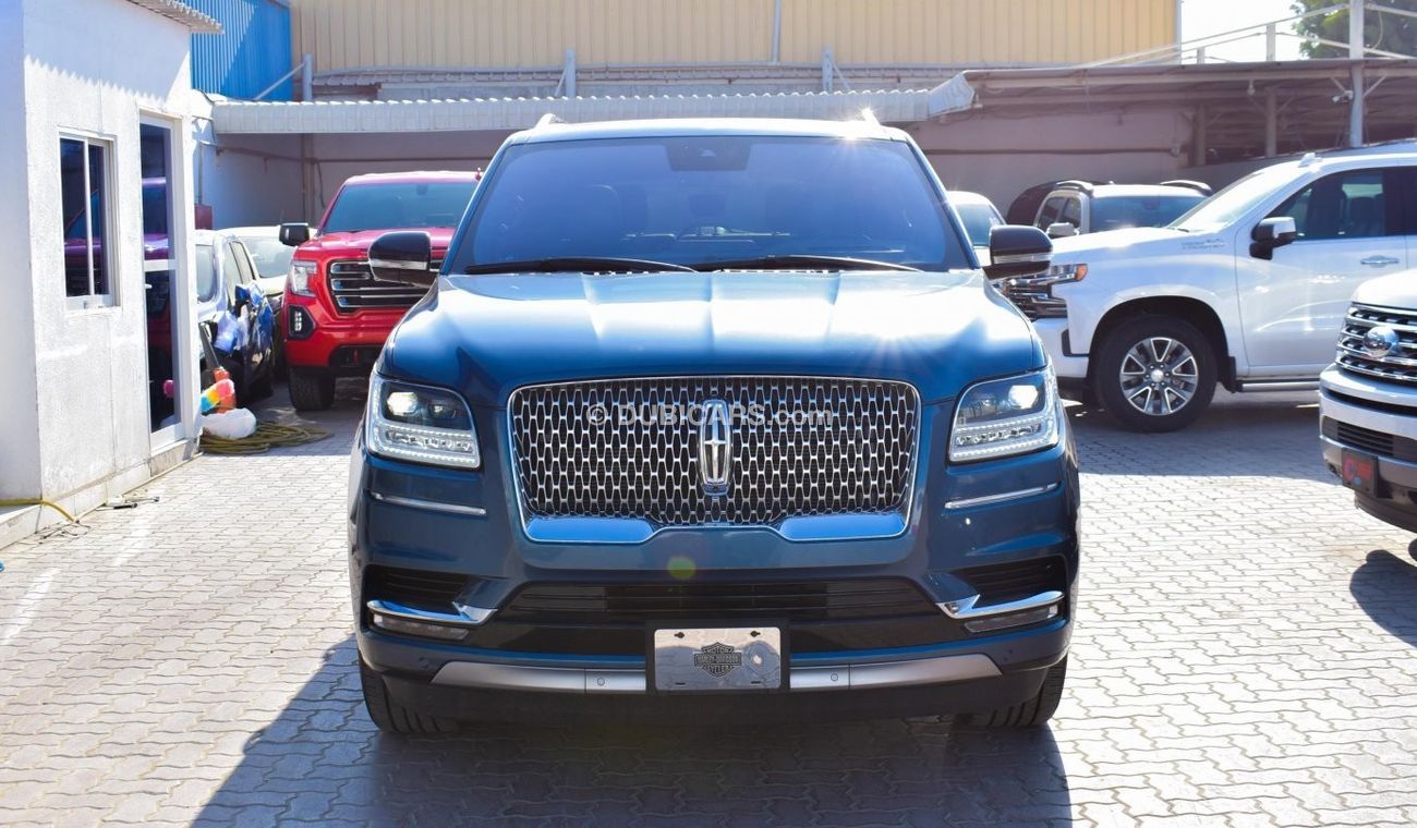 Lincoln Navigator