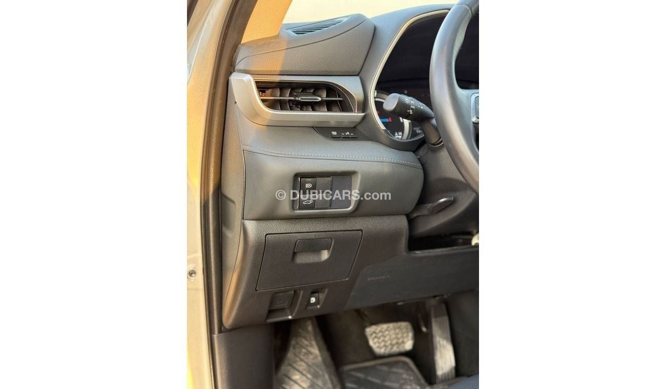 تويوتا هايلاندر Hybrid TOYOTA Highlander XLE