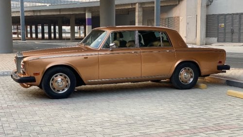 Rolls-Royce Silver Shadow