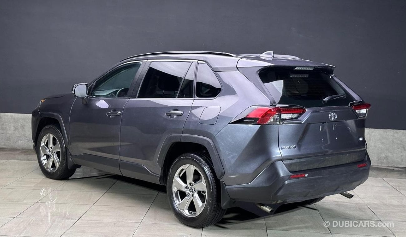 Toyota RAV4 XLE Full option