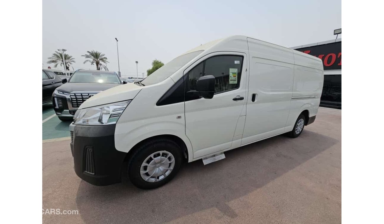 Toyota Hiace 3.5 petrol // manual // cargo high roof // model 2025