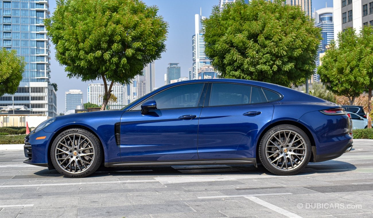 Porsche Panamera 4