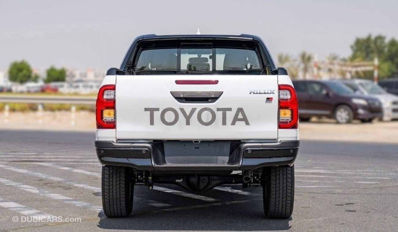 Toyota Hilux DC GR SPORT 2.8D AT 4X4 - WHITE