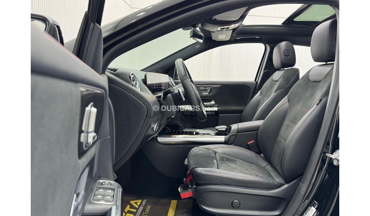 مرسيدس بنز GLA 200 AMG 1.3L 2021 Mercedes Benz GLA200 AMG, 2025 Mercedes Warranty, 2026 Mercedes Service Pack, Full Opt