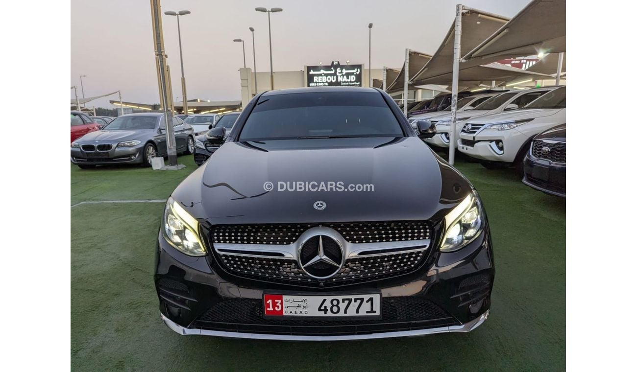 مرسيدس بنز GLC 250 4MATIC 2.0L Mercedes-Benz GLC 250 2018 4cylinder engine 2.0L clean car available in REBOU NAJD USED 