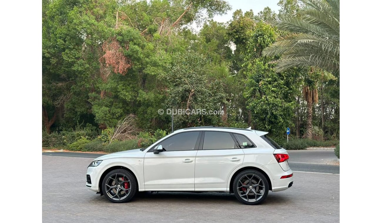 Audi SQ5 Sport