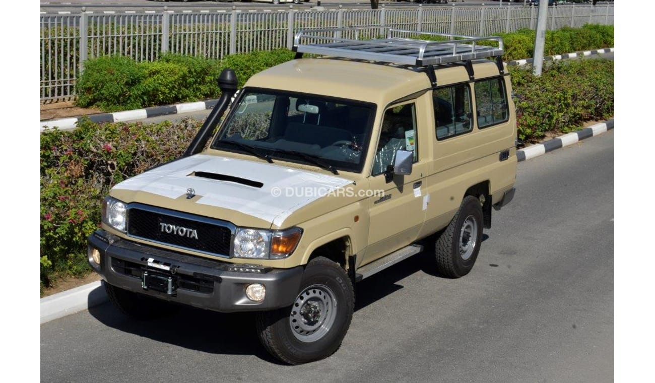 Toyota Land Cruiser 78 Hardtop V8 4.5L Diesel MT Special Full option