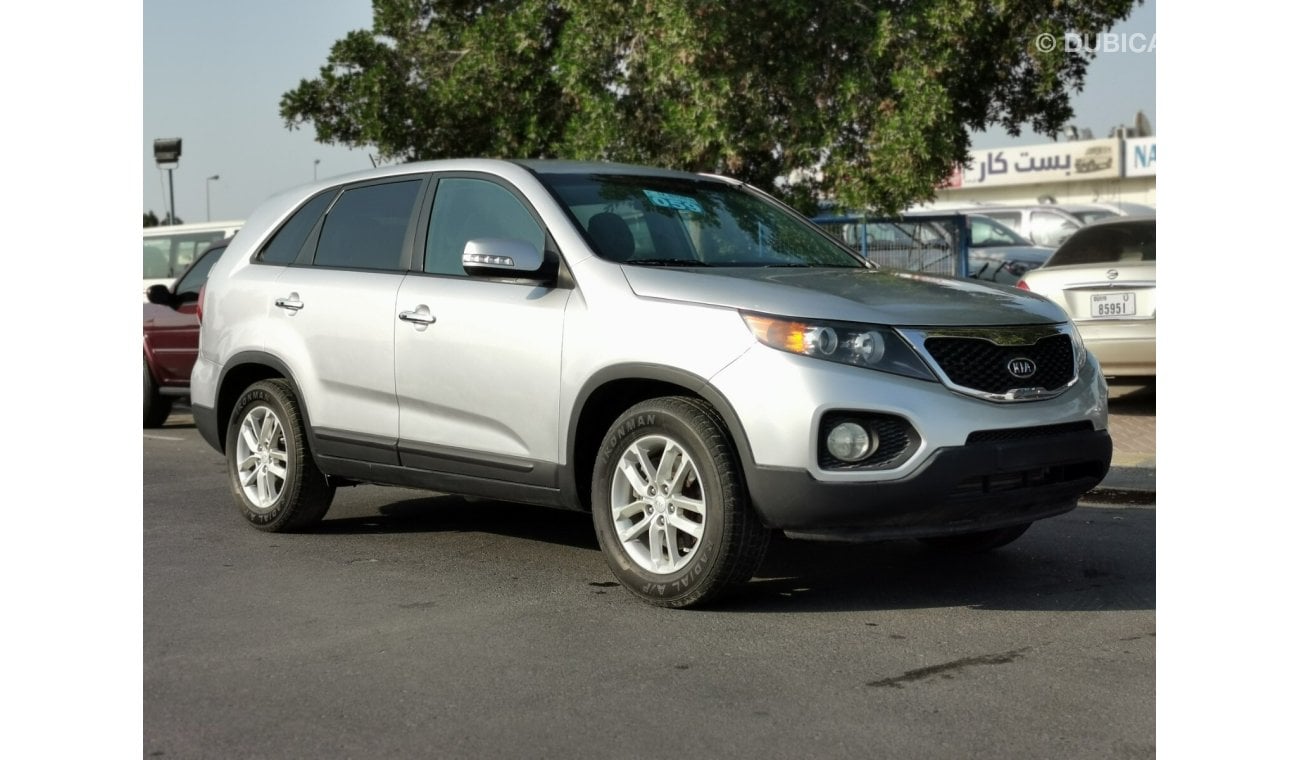 Kia Sorento LX / MID OPT / LOT#82199