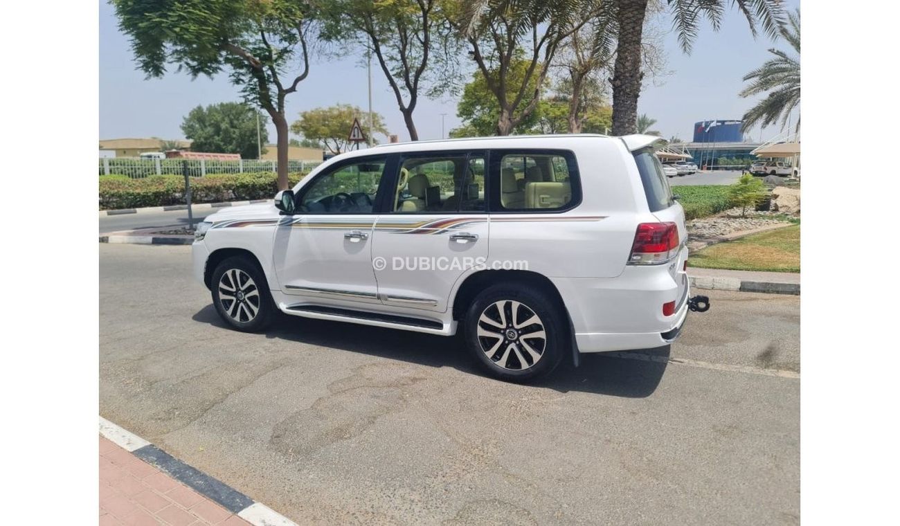 Used Toyota Land Cruiser TOYOTA LANDCRUISER V8, GXR , GCC 2017 for sale ...