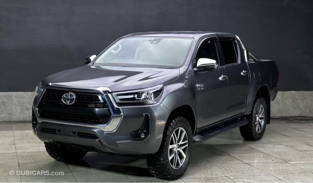 تويوتا هيلوكس Toyota hilux 2022 SR5 DIESEL RHD