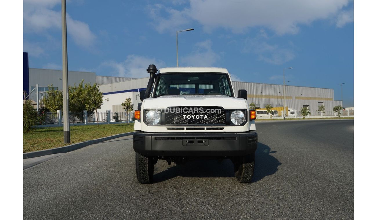 Toyota Land Cruiser Hard Top New Toyota Land Cruiser Hard Top White Model 2025 Petrol 4.0L Petrol Only