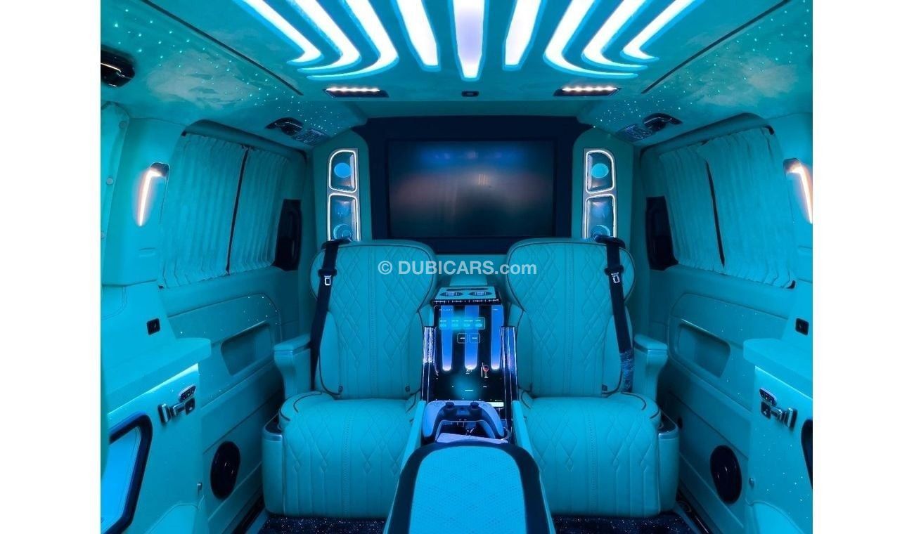 Mercedes-Benz V 250 Tiffany Blue VIP Interior I Brand New with 2Years Warranty and Service| GCC Specs