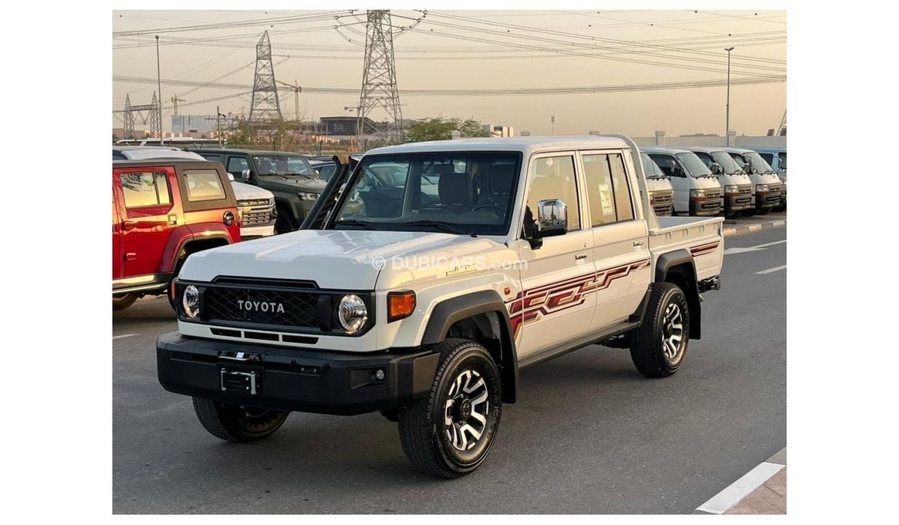 Toyota Land Cruiser Pick Up LC79 DC FULL A/T PICKUP