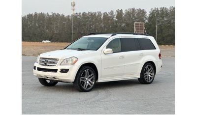 Mercedes-Benz GL 450 MODEL 2008 GCC CAR PERFECT CONDITION INSIDE AND OUTSIDE FULL OPTION