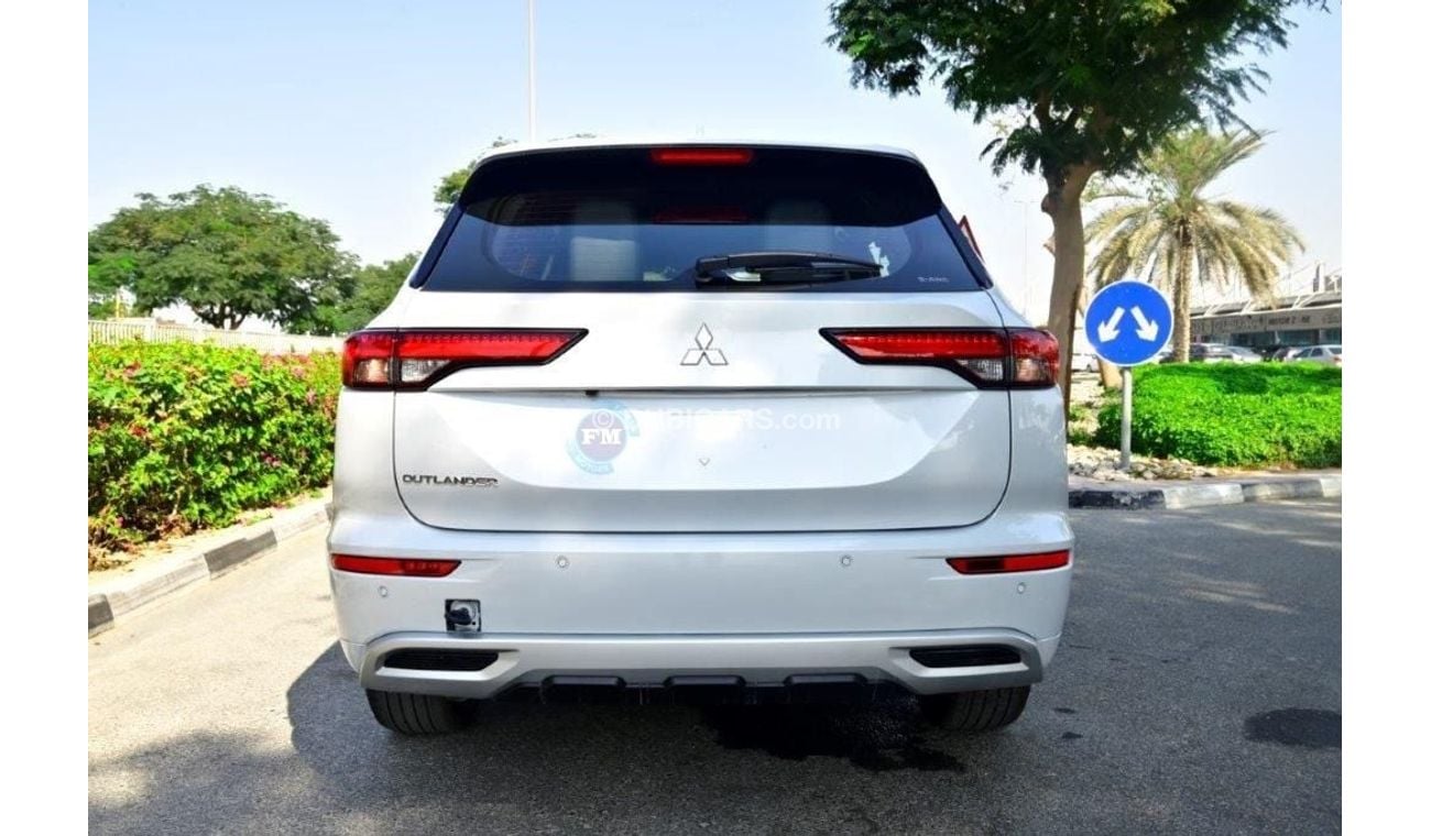 ميتسوبيشي آوتلاندر HI 2.5L Petrol 4WD Automatic