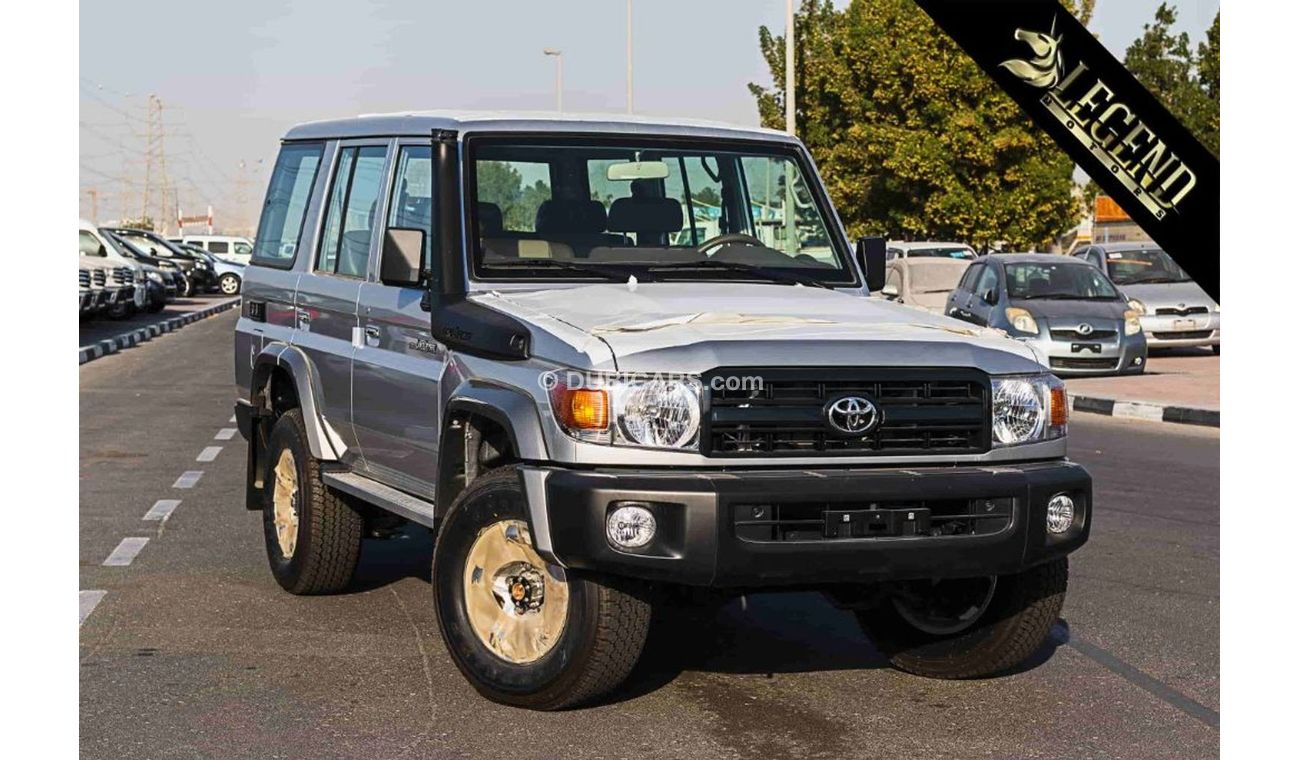 Toyota Land Cruiser Hard Top 2021 Toyota Land Cruiser 4.2L MT V6 HardTop | 5 Door 6 Seats