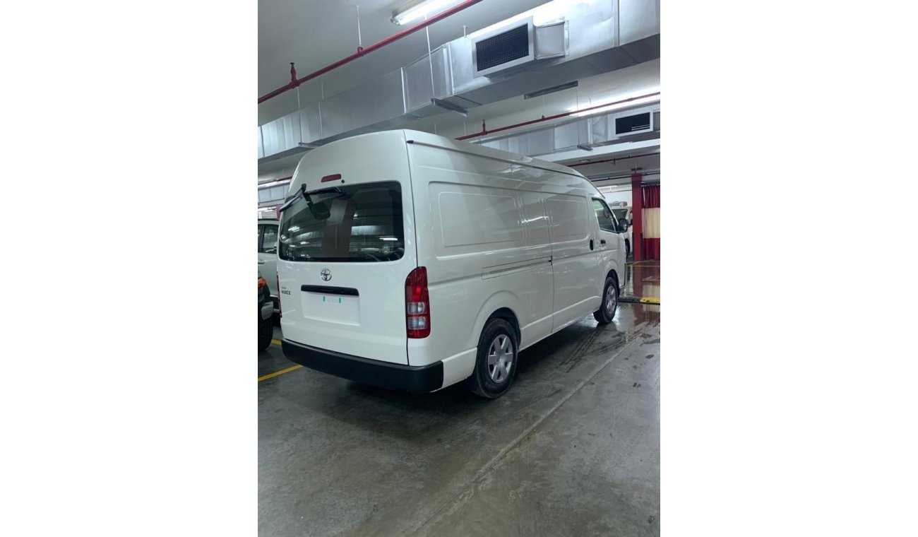 تويوتا هاياس 2024 TOYOTA HIACE 2.7L HIGH ROOF PANEL VAN