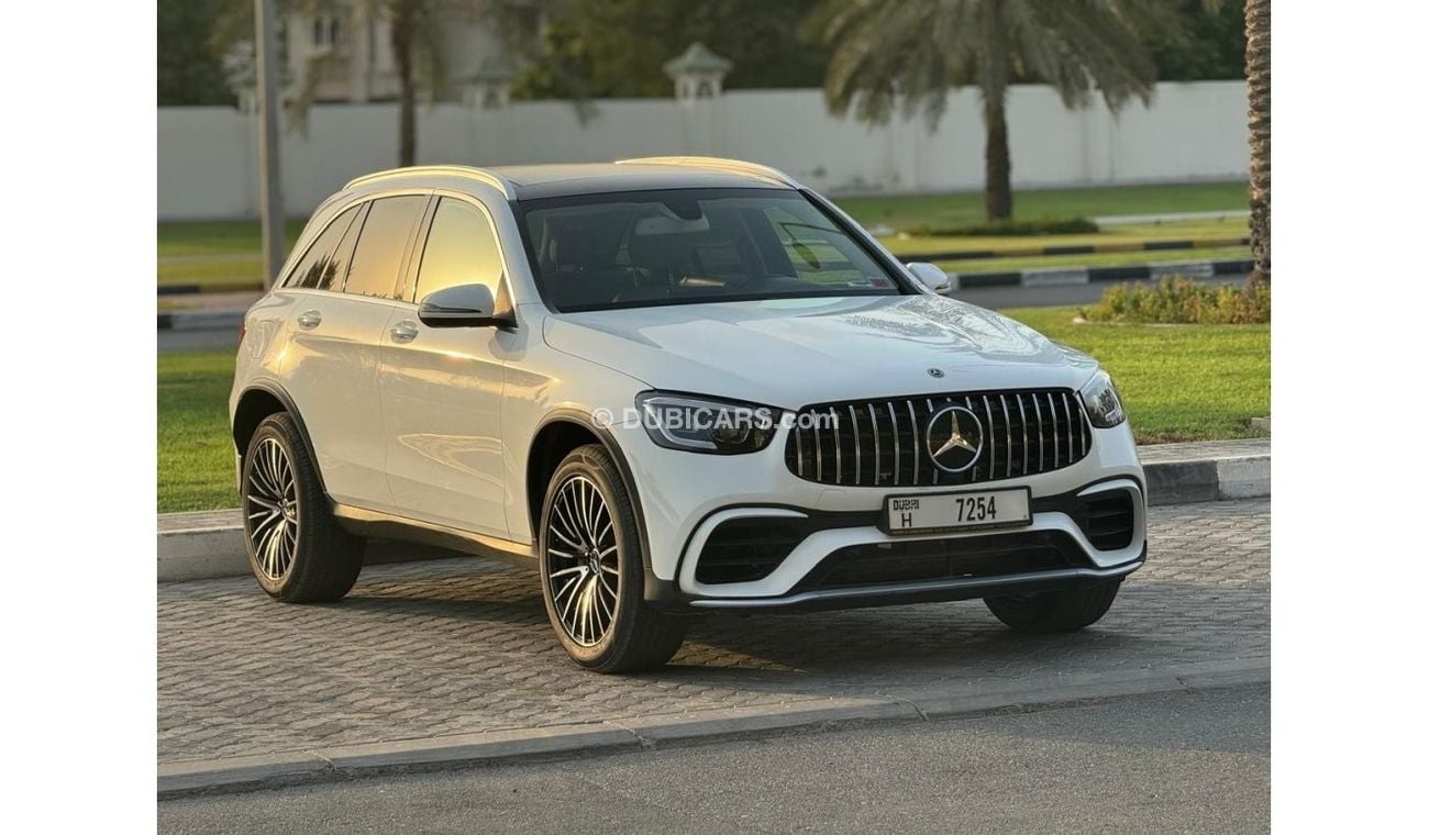 Mercedes-Benz GLC 300 AMG