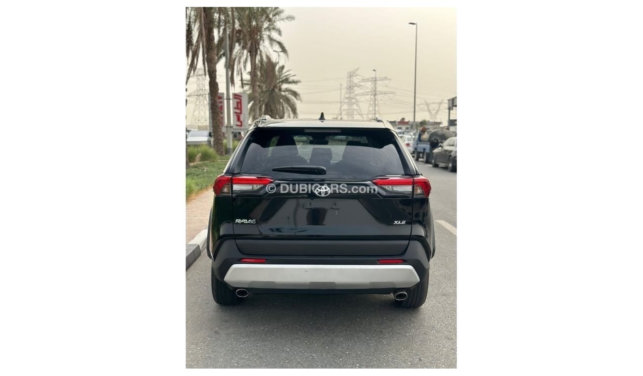 تويوتا راف ٤ TOYOTA RAV4 XLE 2023