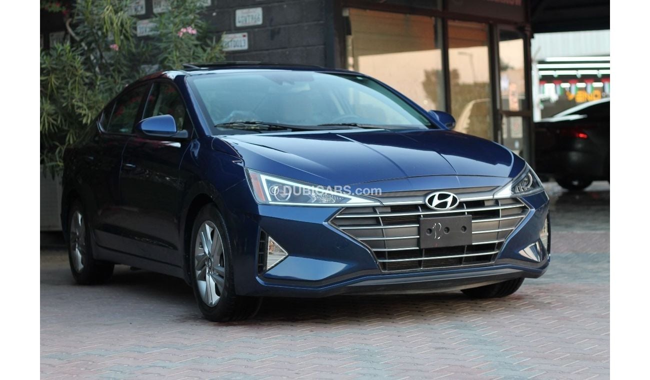 Used Hyundai Elantra Base 2020 for sale in Dubai 691461