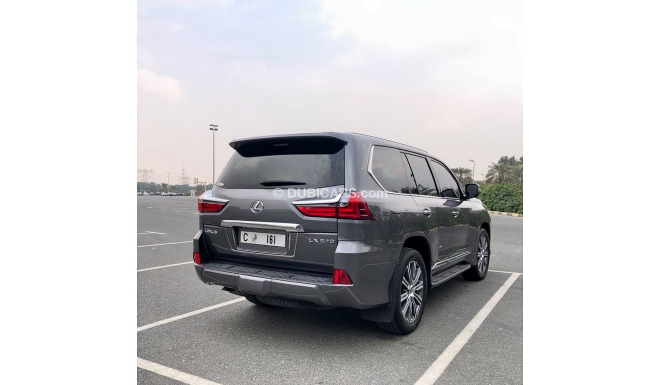 Lexus LX570 Premier Plus 5.7L