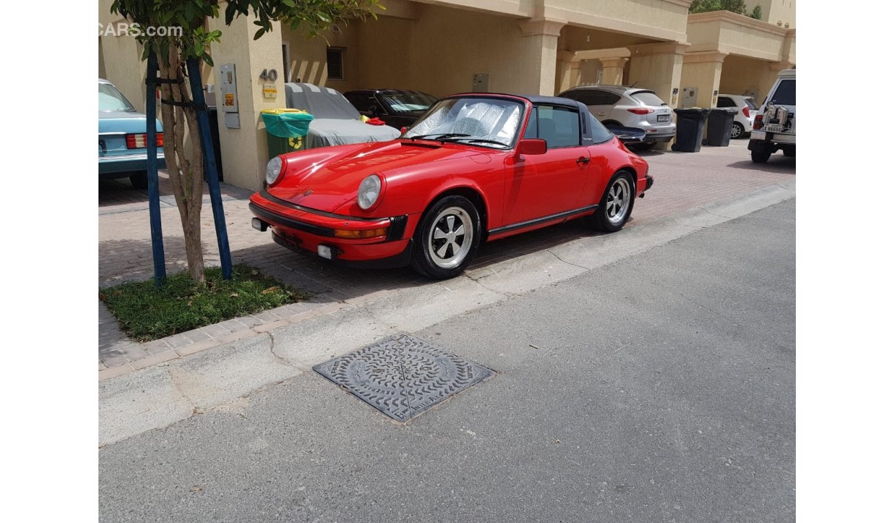 Porsche 911 Targa