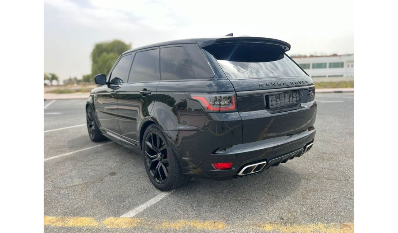 لاند روفر رينج روفر سبورت 2018 Land Rover Range Rover SVR Full Carbon Limited Edition   - Immaculate Condition - 54,000 Km