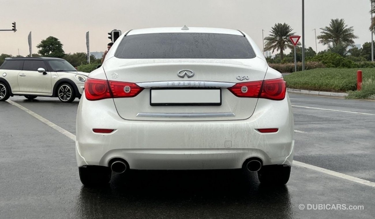 Infiniti Q50