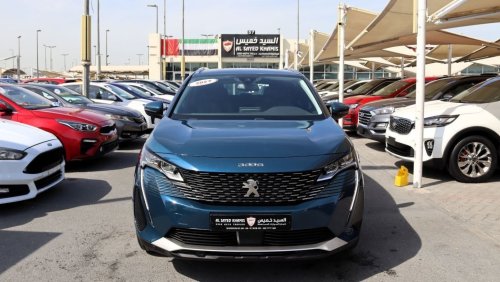 Peugeot 3008 Active+ ACCIDENTS FREE - GCC - ENGINE 1600 CC + TURBO - ORIGINAL PAINT - PERFECT CONDITION INSIDE OU