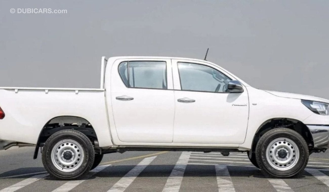 تويوتا هيلوكس Toyota Hilux 2.4L MT 2024