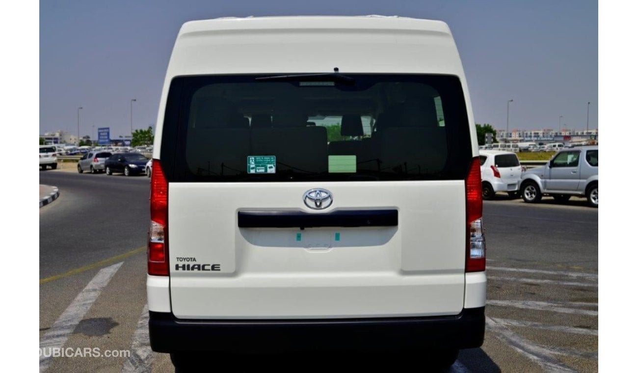 تويوتا هاياس Highroof 2.8L Diesel 13 Seater Manual Transmission