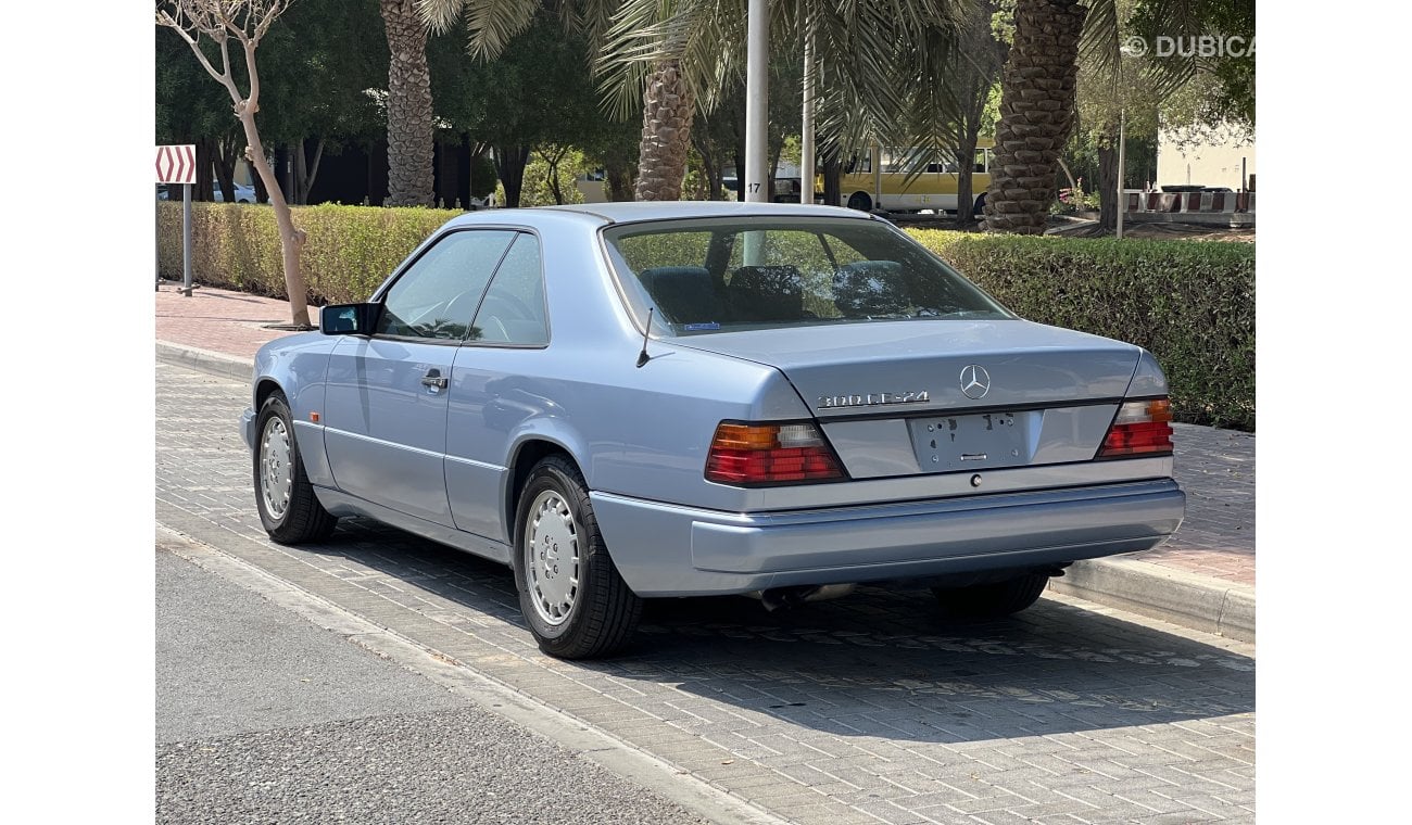 مرسيدس بنز 300 Mercedes Benz 300-CE 24 W124