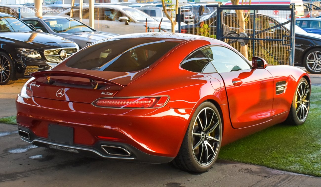 Mercedes-Benz AMG GT S V8 Biturbo