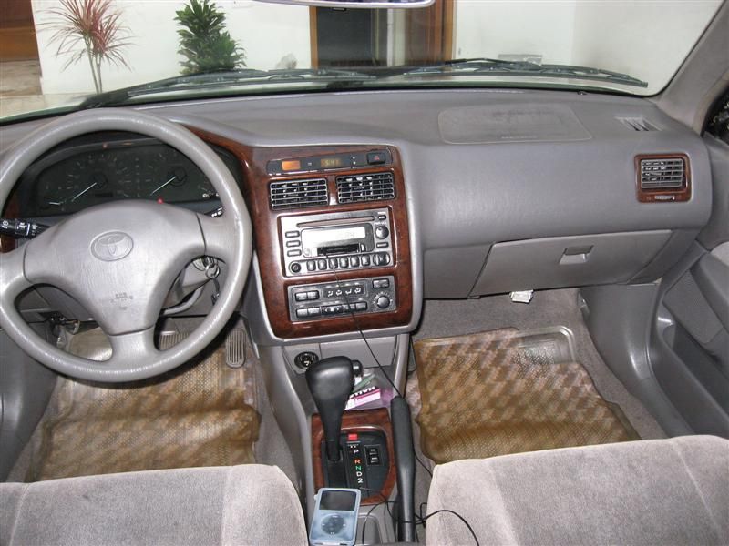 Toyota Corona interior - Cockpit