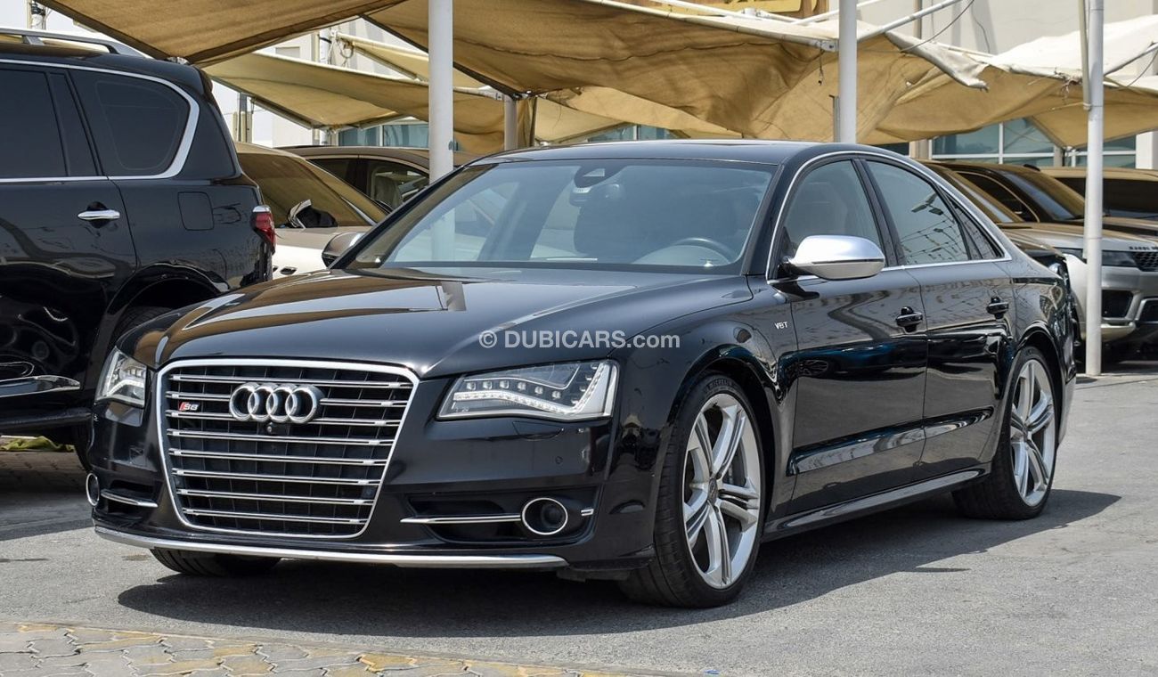 Audi S8 TFSI quattro Top