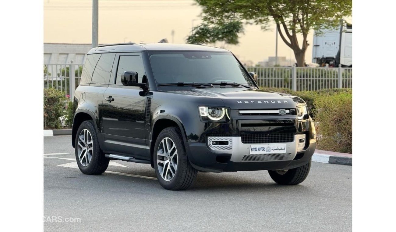 لاند روفر ديفندر GCC SPEC UNDER WARRANTY AND SERVICE CONTRACT