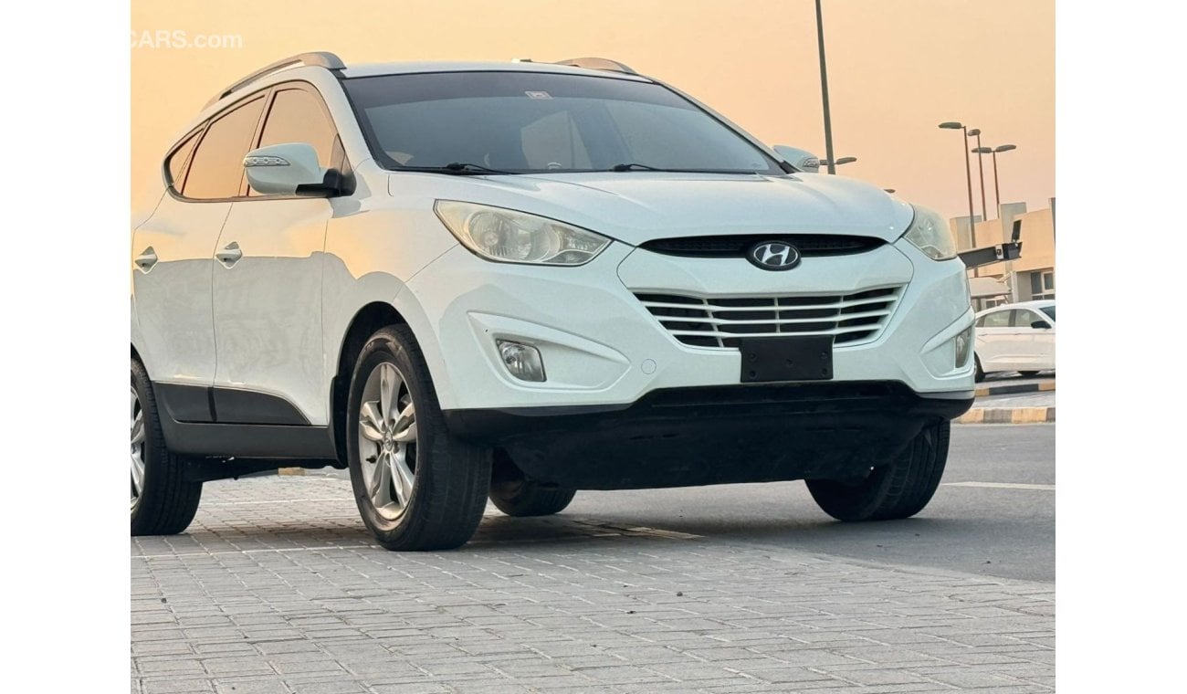 Hyundai Tucson GLS 2.0L In excellent condition and requires no expenses