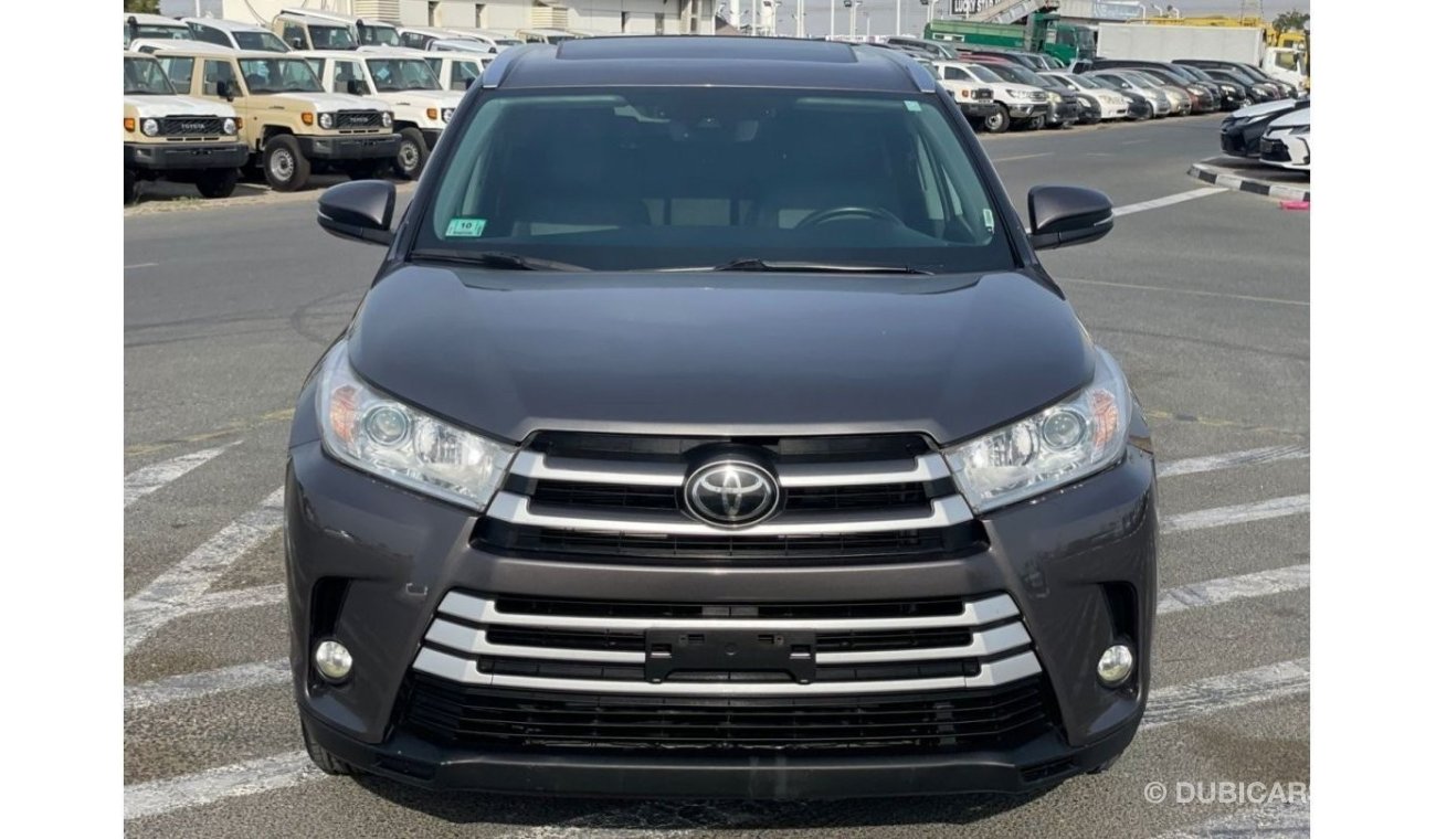 تويوتا هايلاندر Offer*2019 Toyota Highlander XLE 4x4 - 3.5L V6 - Full Option Fully Serviced By agency -UAE PASS 5% V