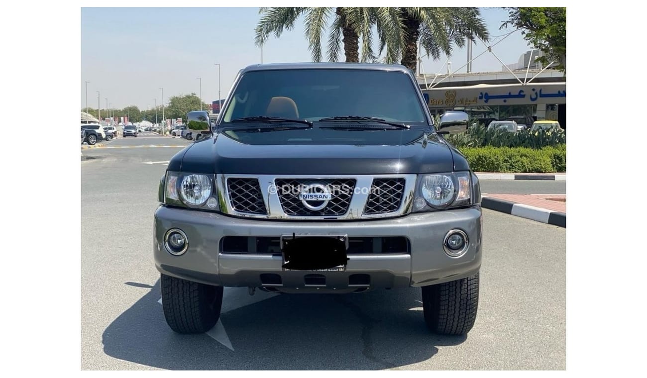 Nissan Patrol Super Safari GCC UNDER WARRANTY NEAT AND CLEAN