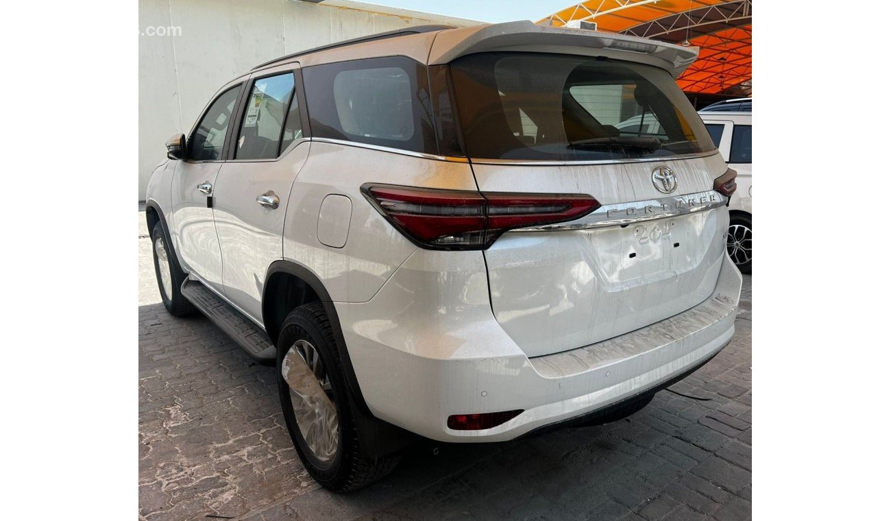 Toyota Fortuner 2.8L A/T DIESEL FULL OPTION 2024 MODEL