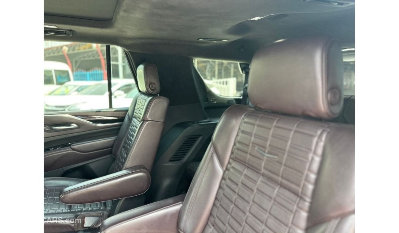 كاديلاك إسكالاد Cadillac Escalade Sport Platinum 2021 Korea Specs