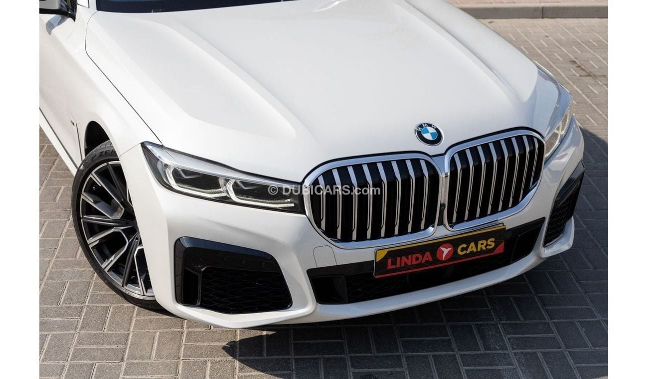 بي أم دبليو 730Li M Sport 2.0L BMW 730Li M-Sport 2021 GCC under Warranty with Flexible Down-Payment.