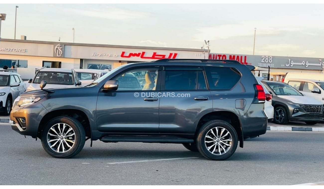 Toyota Prado TX-L 2017 GREY | 2.8L DIESEL | HEATED SEATS | 360 CAMERA | SUNROOF | BEIGE PREMIUM INTERIOR