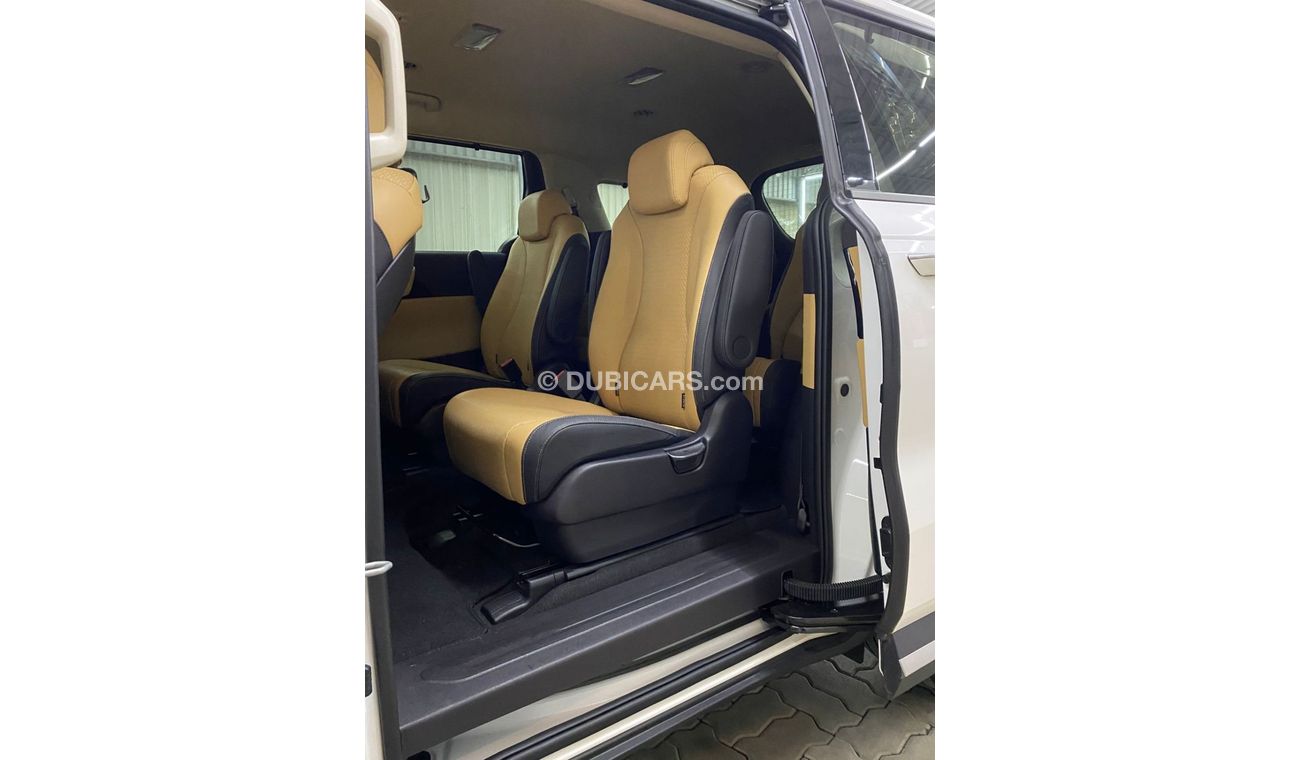 كيا كارنيفال 12 SEATS KIA CARNIVAL