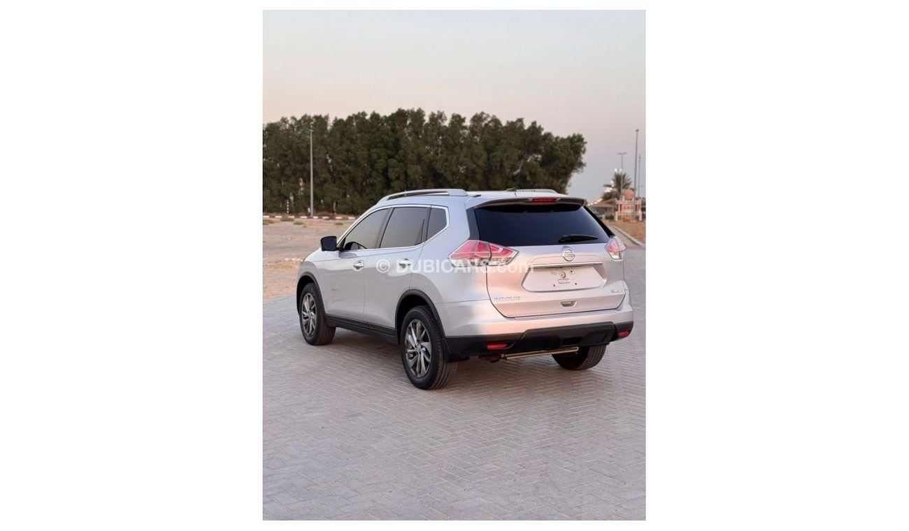 نيسان روج Nissan Rogue SL Full Option Panoramic Roof AWD with 360 Camera