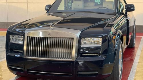 Rolls-Royce Phantom ROLLS-ROYCE PHANTOM