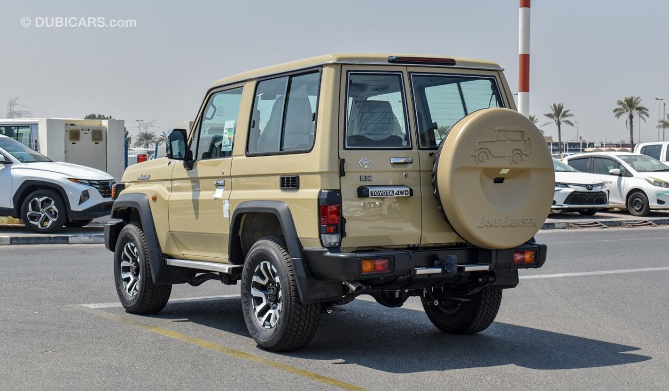 Toyota Land Cruiser Hard Top 2.8L Diesel A/T